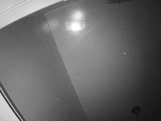 voyeurcam-casa-salsa-bathroom-10