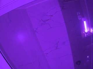 voyeurcam-casa-salsa-bathroom-10