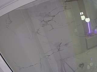 voyeurcam-casa-salsa-bathroom-10