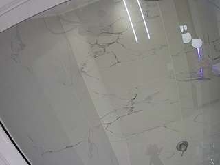 voyeurcam-casa-salsa-bathroom-10