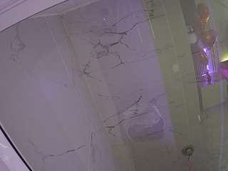 voyeurcam-casa-salsa-bathroom-10