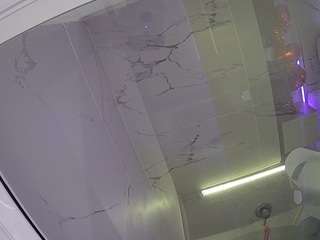 voyeurcam-casa-salsa-bathroom-10