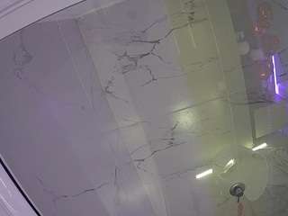 voyeurcam-casa-salsa-bathroom-10