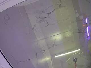 voyeurcam-casa-salsa-bathroom-10