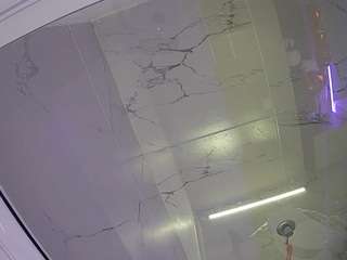 voyeurcam-casa-salsa-bathroom-10