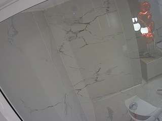voyeurcam-casa-salsa-bathroom-10