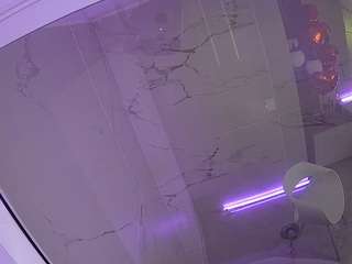 voyeurcam-casa-salsa-bathroom-10