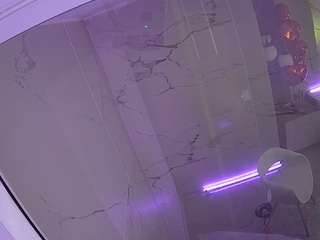voyeurcam-casa-salsa-bathroom-10