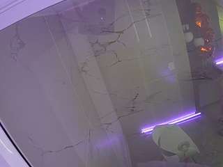 voyeurcam-casa-salsa-bathroom-10