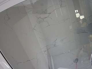 voyeurcam-casa-salsa-bathroom-10