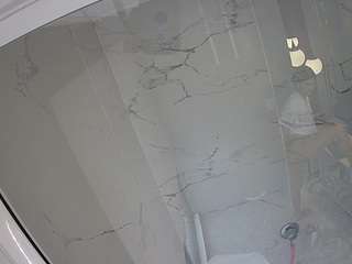 voyeurcam-casa-salsa-bathroom-10