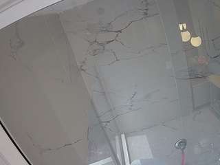voyeurcam-casa-salsa-bathroom-10