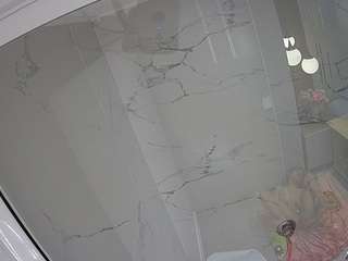 voyeurcam-casa-salsa-bathroom-10