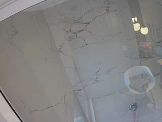 voyeurcam-casa-salsa-bathroom-10