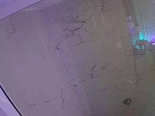 voyeurcam-casa-salsa-bathroom-10