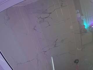voyeurcam-casa-salsa-bathroom-10