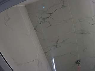 voyeurcam-casa-salsa-bathroom-10