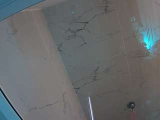 voyeurcam-casa-salsa-bathroom-10