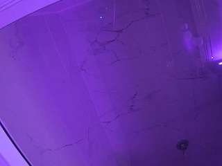 voyeurcam-casa-salsa-bathroom-10
