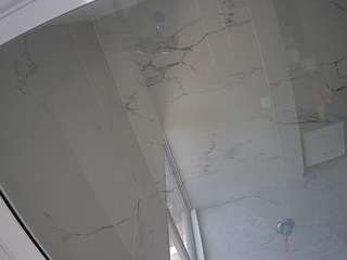 voyeurcam-casa-salsa-bathroom-10