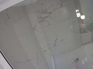 voyeurcam-casa-salsa-bathroom-10
