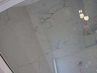 voyeurcam-casa-salsa-bathroom-10
