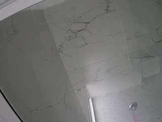 voyeurcam-casa-salsa-bathroom-10