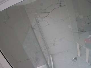 voyeurcam-casa-salsa-bathroom-10