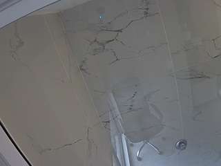 voyeurcam-casa-salsa-bathroom-10