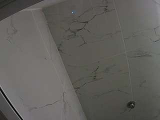 voyeurcam-casa-salsa-bathroom-10