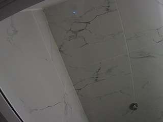 voyeurcam-casa-salsa-bathroom-10