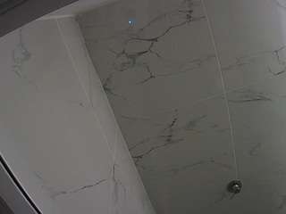 voyeurcam-casa-salsa-bathroom-10