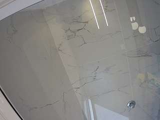 voyeurcam-casa-salsa-bathroom-10