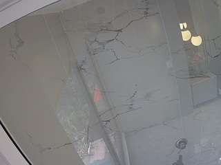 voyeurcam-casa-salsa-bathroom-10