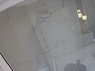 voyeurcam-casa-salsa-bathroom-10