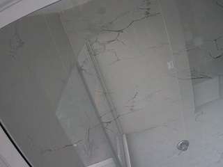 voyeurcam-casa-salsa-bathroom-10