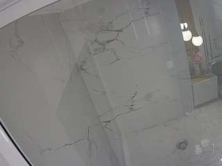 voyeurcam-casa-salsa-bathroom-10