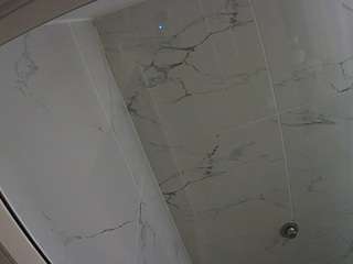 voyeurcam-casa-salsa-bathroom-10