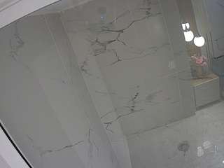 voyeurcam-casa-salsa-bathroom-10