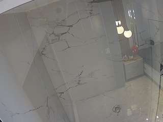 voyeurcam-casa-salsa-bathroom-10