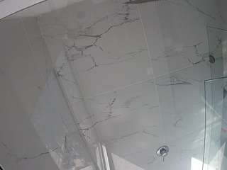 voyeurcam-casa-salsa-bathroom-10