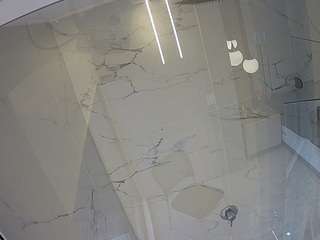 voyeurcam-casa-salsa-bathroom-10