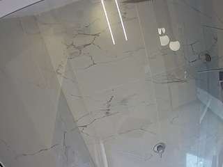 voyeurcam-casa-salsa-bathroom-10