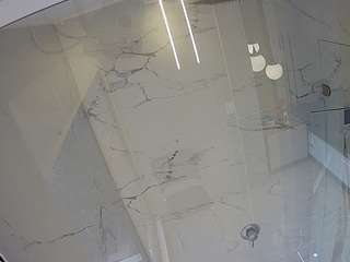 voyeurcam-casa-salsa-bathroom-10