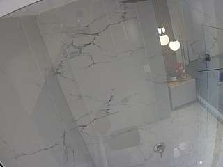 voyeurcam-casa-salsa-bathroom-10