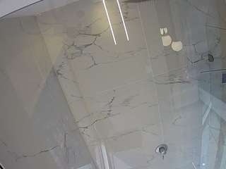 voyeurcam-casa-salsa-bathroom-10