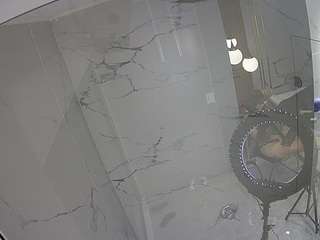 voyeurcam-casa-salsa-bathroom-10