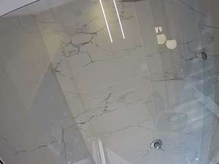 voyeurcam-casa-salsa-bathroom-10