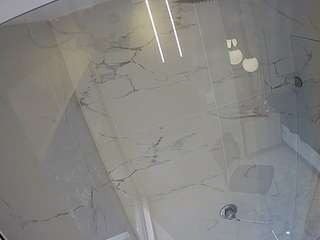 voyeurcam-casa-salsa-bathroom-10