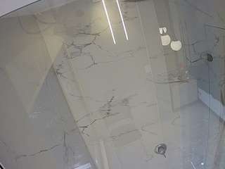 voyeurcam-casa-salsa-bathroom-10